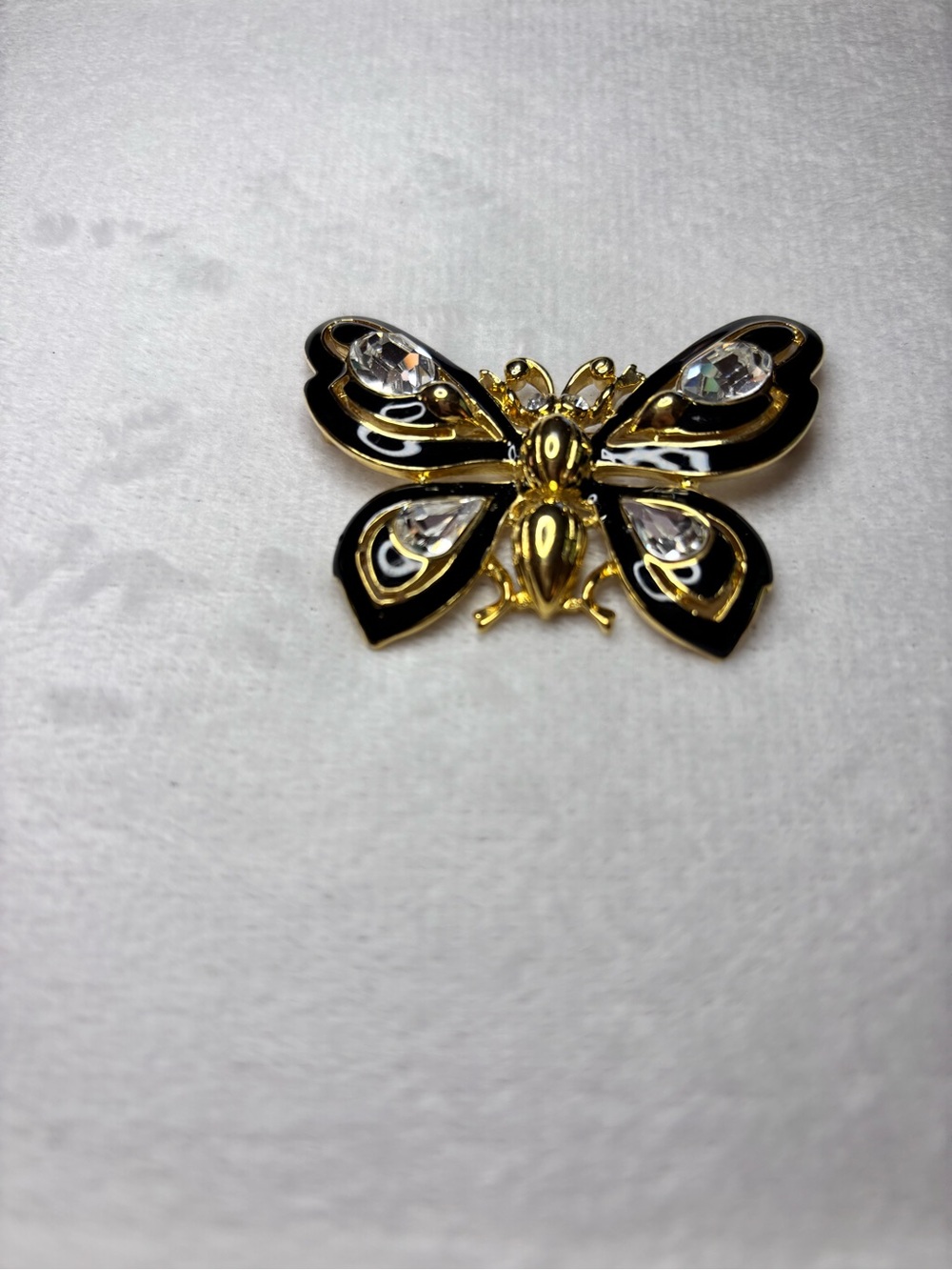 Vintage Signed TRIFARI Black Enamel Rhinestone Butterfly Brooch Gold Tone - Picture 5 of 6